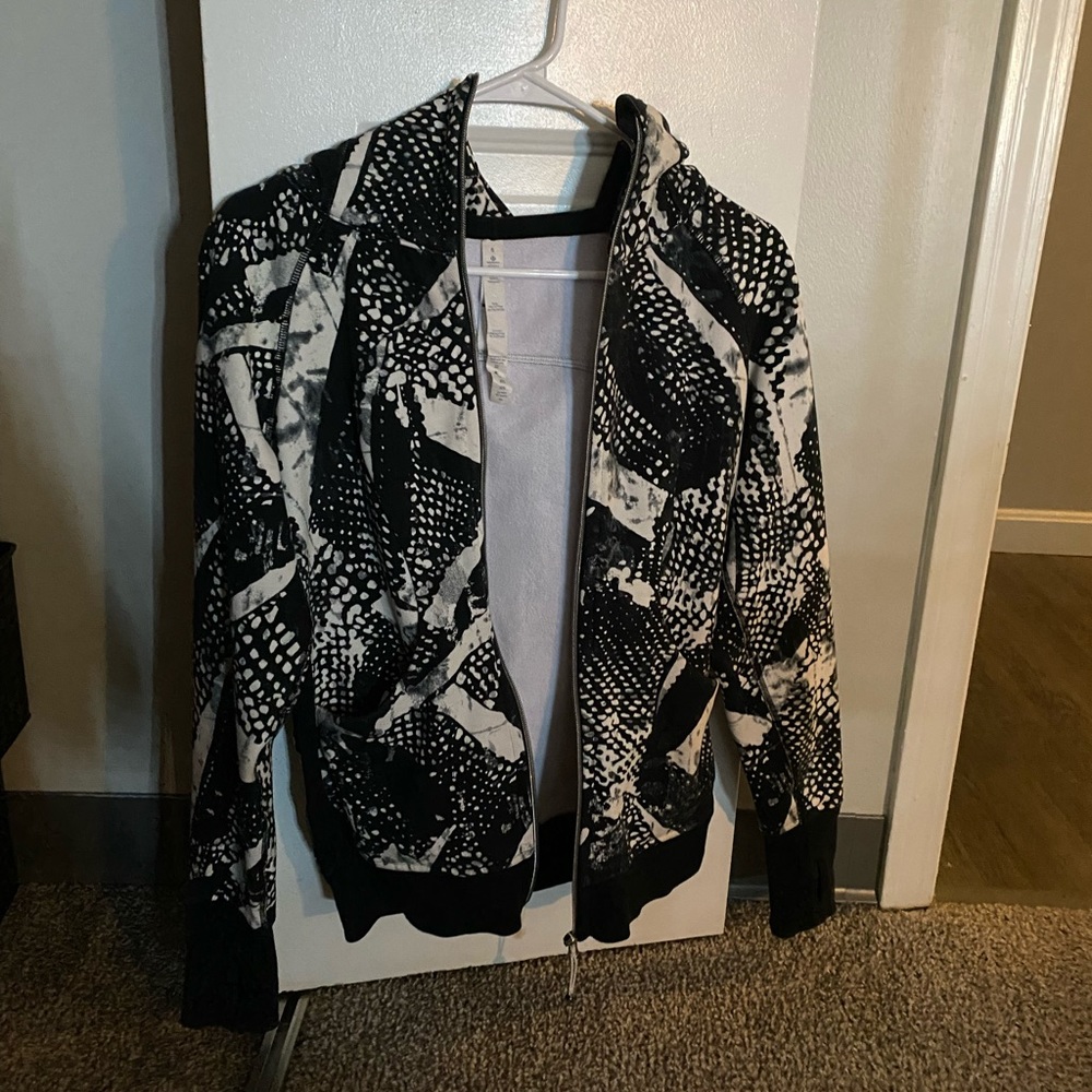 Lululemon jacket